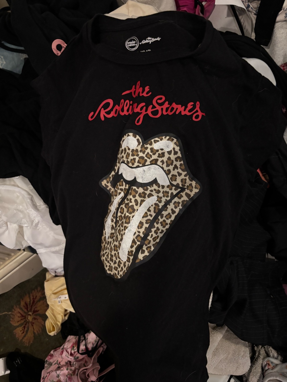 Graphic tshirt